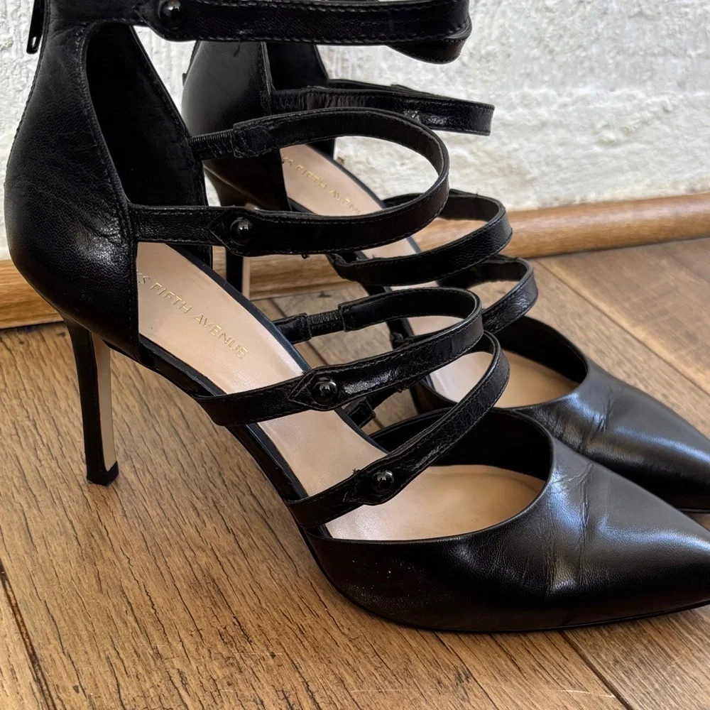 Saks Fifth Avenue step out